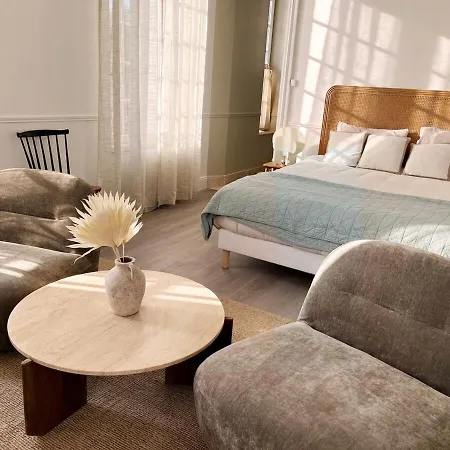 Charme, Lumiere, Jardin Et Sauna! Lägenhet Étretat