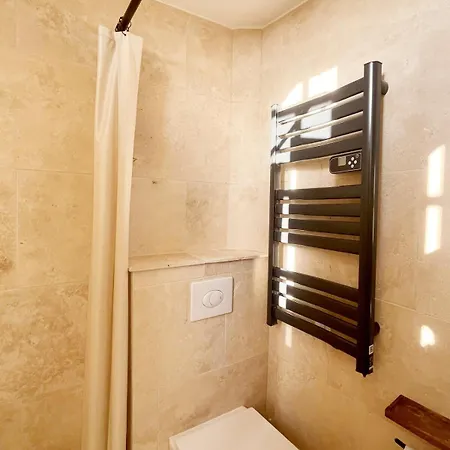 Charme, Lumiere, Jardin Et Sauna! Étretat